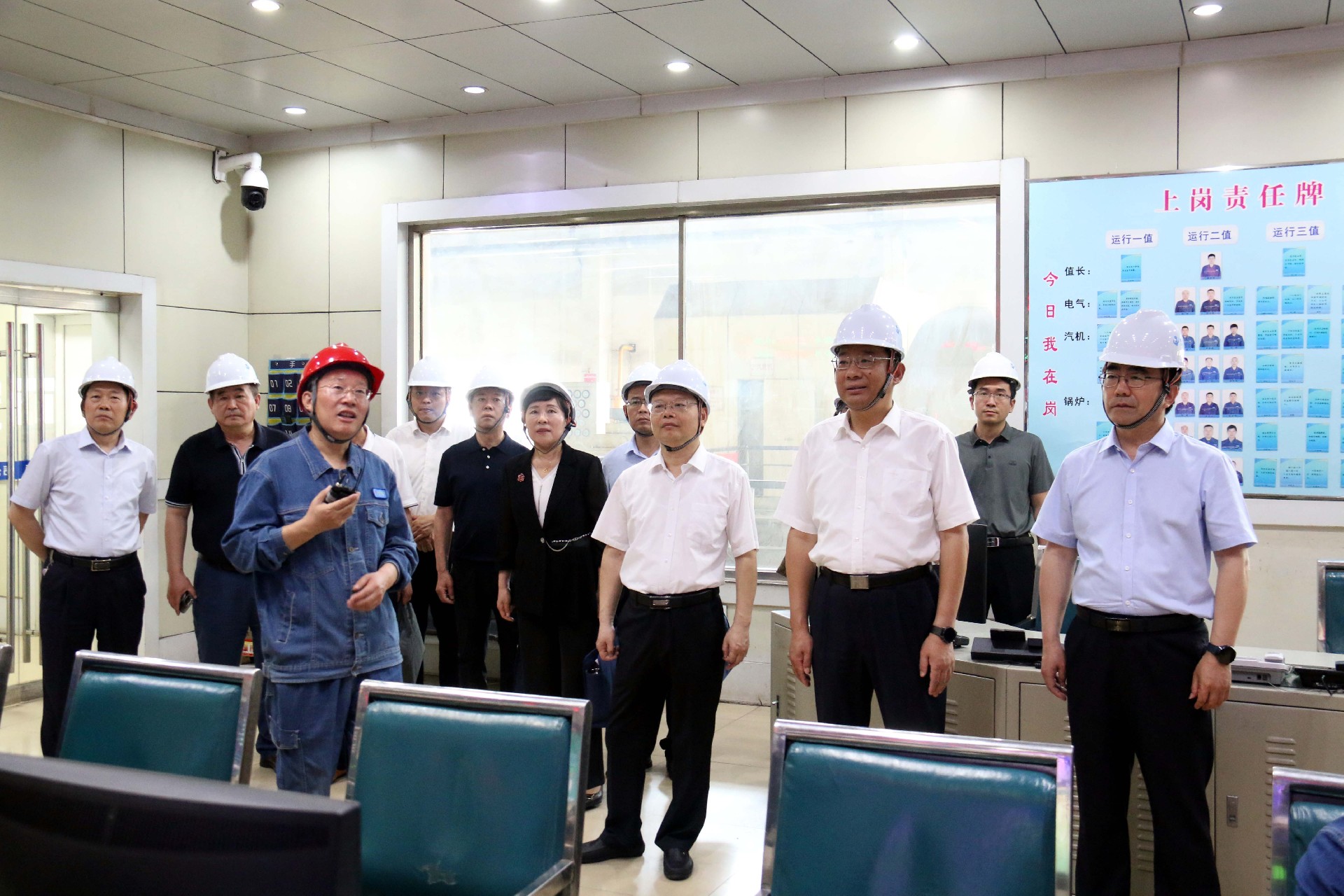 邵士官.jpg